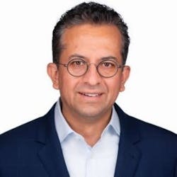 20190724-AlphaStruxure-Juan-Macias-4638-1x1-Web-300x300 20190724-AlphaStruxure-Juan-Macias-4638-1x1-Web-300x300