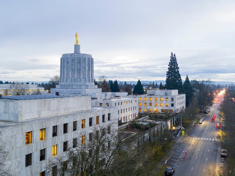Oregon state capital by Real Window Creative/Shutterstock.com