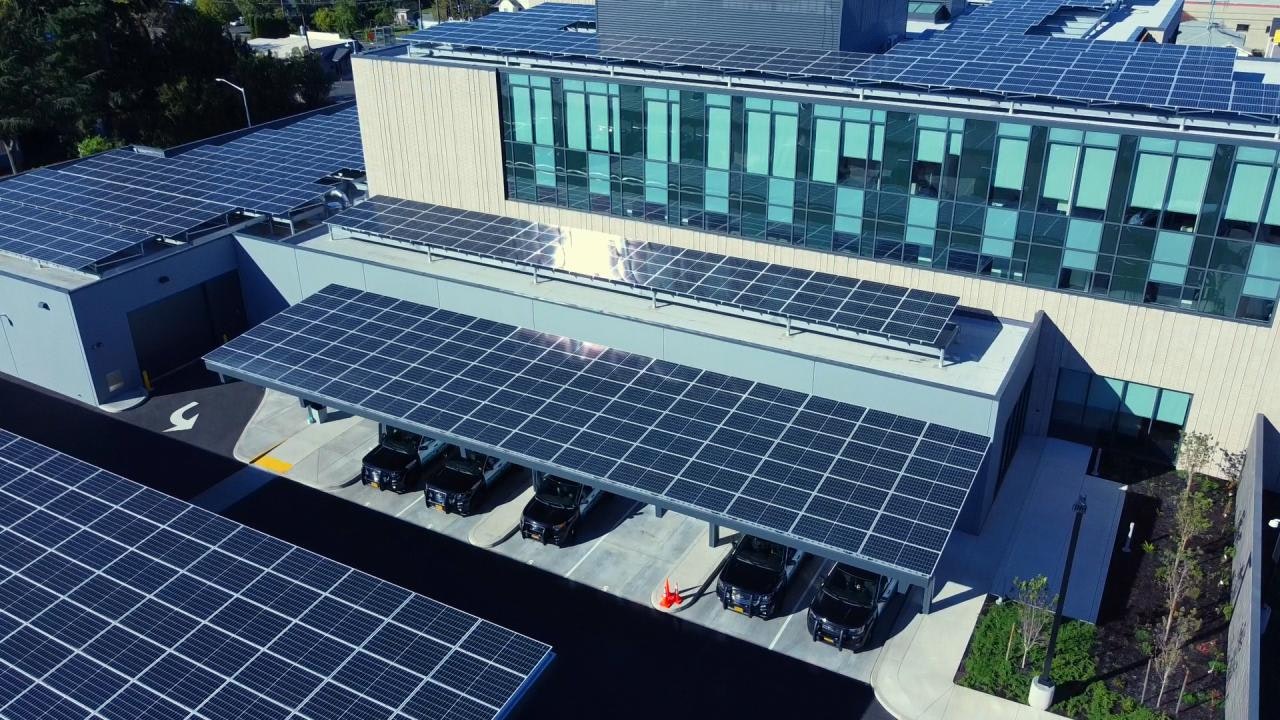 Photo of Beaverton Public Safety Center courtesy PGE