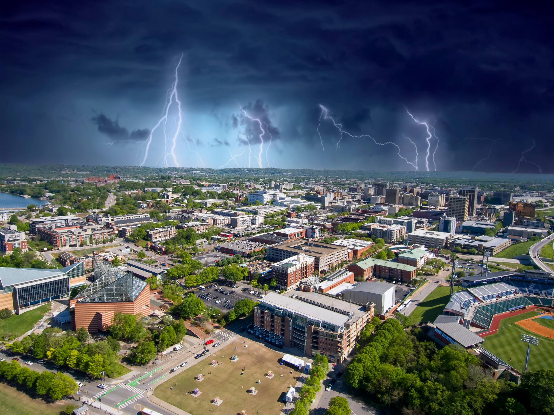The Chattanooga, TN skyline