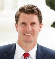 Sen. Henry Stern (D - Calabasas) Sen. Henry Stern (D - Calabasas)