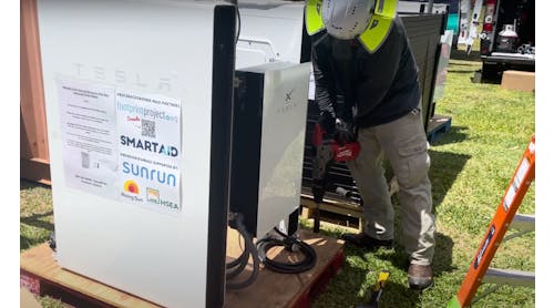 A palletized mobile microgrid at Napili Park, north of Lahaina, Hawaii. (Source: Footprint Project)