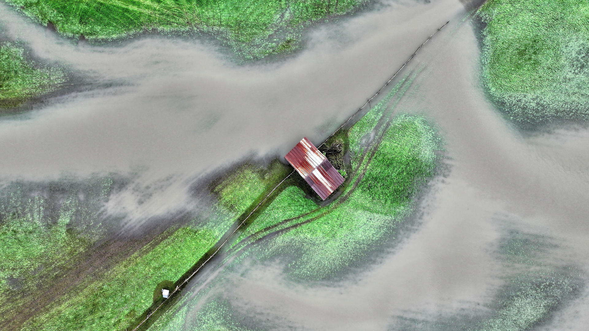 Green Mountain Power's Zero Outages Initiative aims to build a more resilient energy system so customers won't lose power during severe weather events, like the July 2023 flood that ravaged large parts of Vermont. (Source: Sean Plottner / Shutterstock.com)