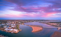 The town of Carnarvon in Western Australia, which will be home to an long duration energy storage microgrid test. (Source: Told by Peter / Shutterstock.com)
