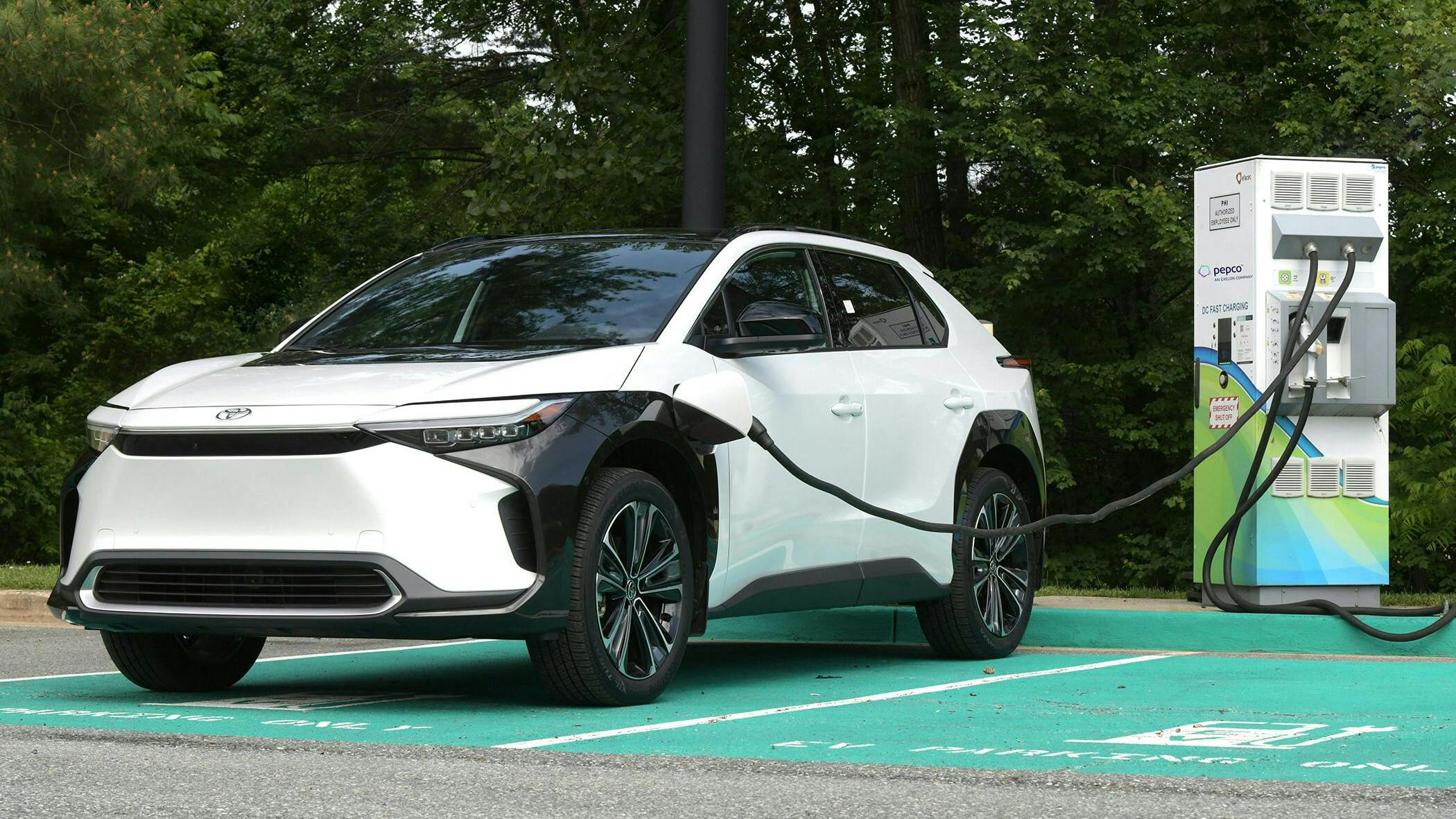 6672d6f1142f580b438429d4 Toyota Evcs Exelon Pepco V2g Watershed House