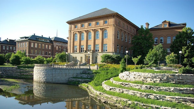 Engineering campus at University Illinois Urbana-Champaign. Image credit By Amphylite - Own work, CC BY-SA 4.0, Wikimedia Commons