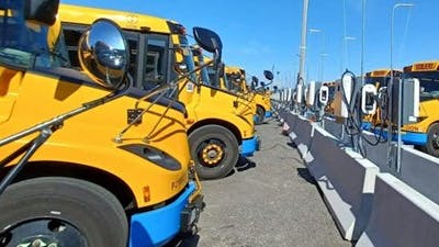 electric_bus_first_student