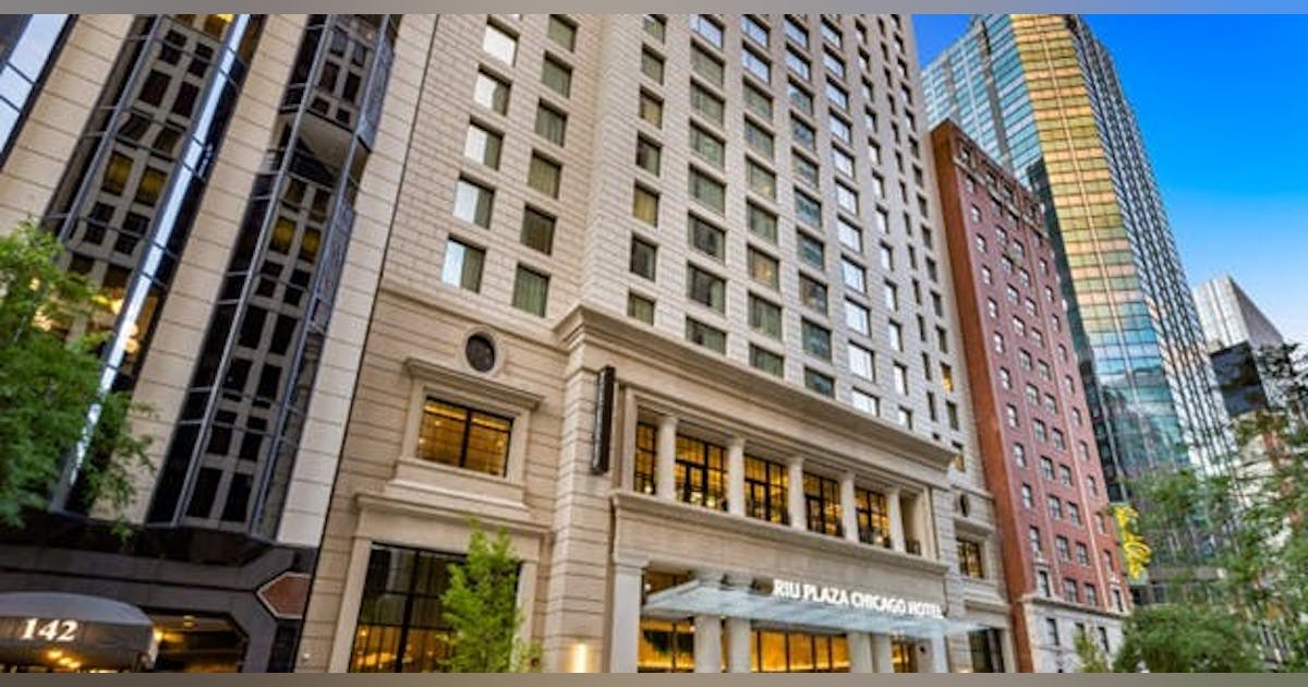 RIU Hotels Expands Microturbine Energy Solutions with Capstone at Chicago Property