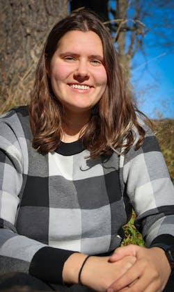 Sydnie Oliva Sydnie Oliva