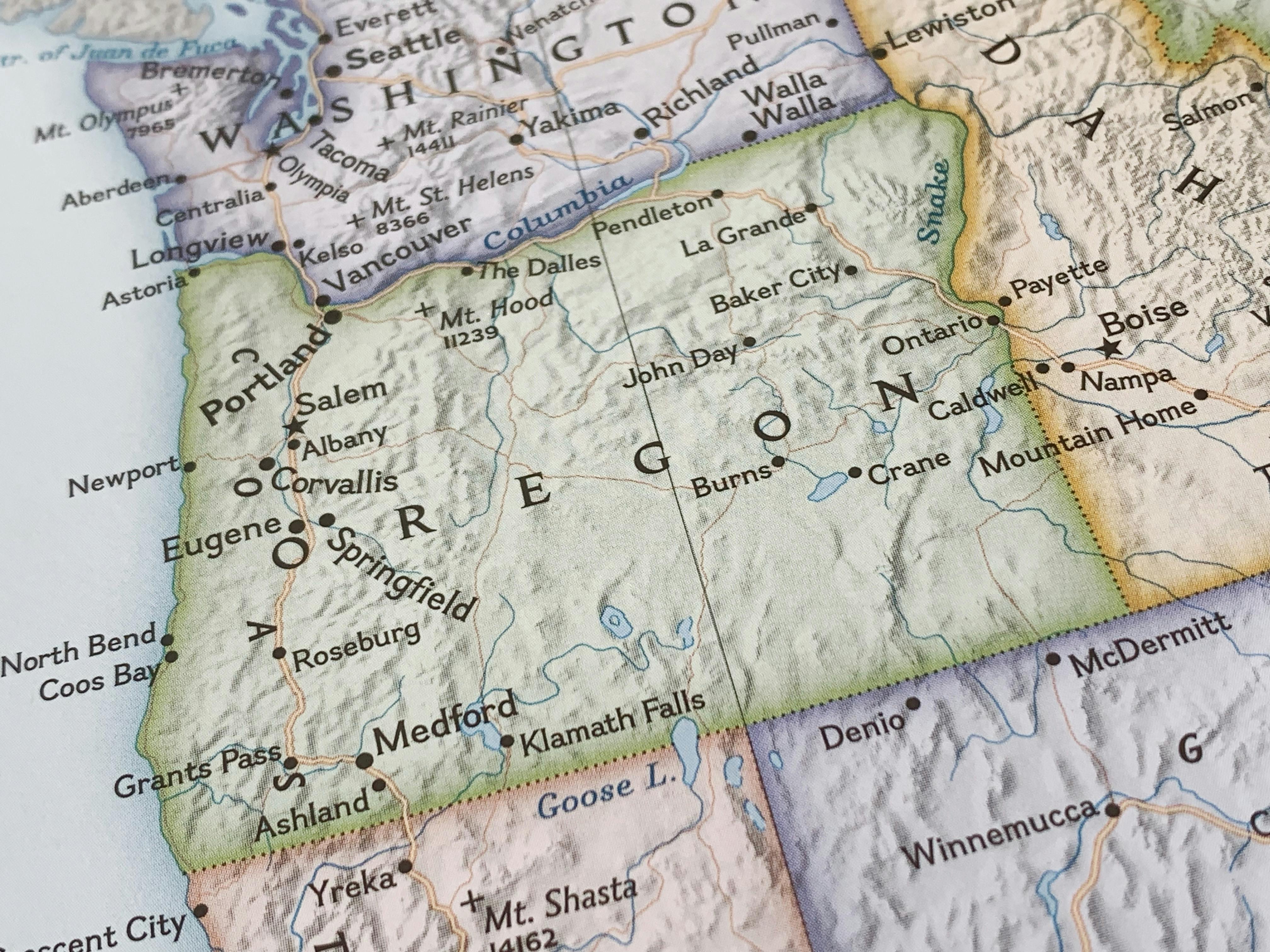 69949eb9703139011d98cedf Oregon Shutterstock