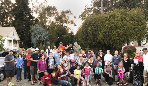 69a5f9e041fe3047722f08d1 Ecoblock Neighbors