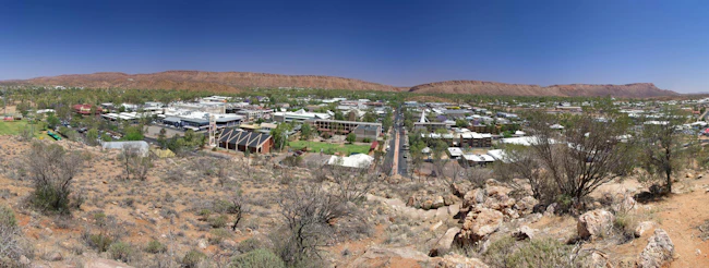 Panorama of Alice Springs in the Australia Northern Territories. Image credit ID 7014960 &copy; Matthew Weinel | Dreamstime.com