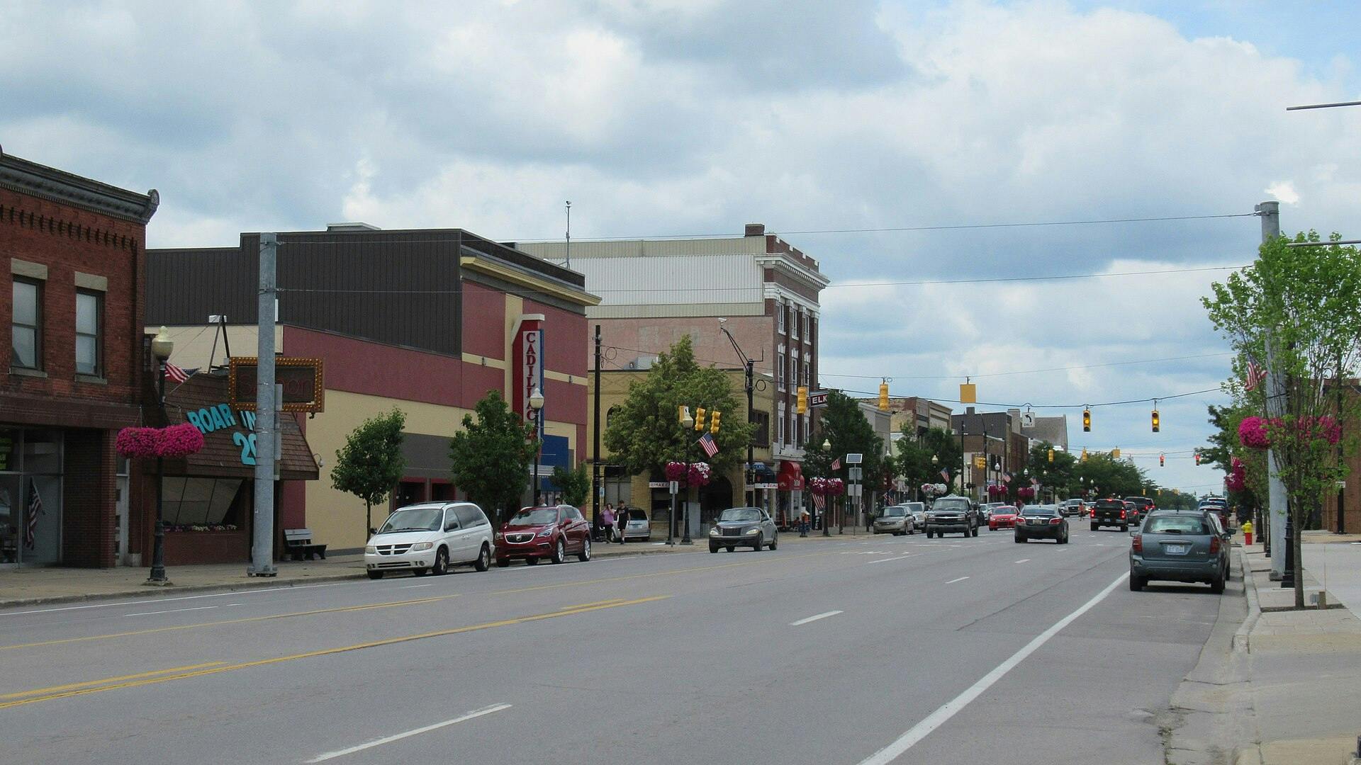 Downtown Cadillac, Michigan. Image credit By Notorious4life (talk) (Uploads) - Own work/courtesy Wikimedia Commons