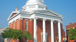 Wayne County Courthouse. Image credit Daniel Case, CC BY-SA 3.0/courtesy Wikimedia Commons