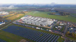 6a7b633fa84cabcba0fe9107 Energy Data Centers Dreamstime